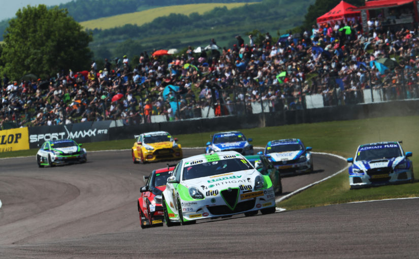 Rapturous reception as Thruxton doubles up on 2019 BTCC calendar