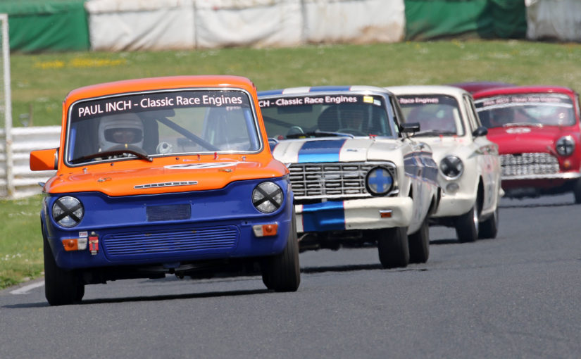 Classic Touring Cars and Coupe Cup serve up feast of action at Mallory Park