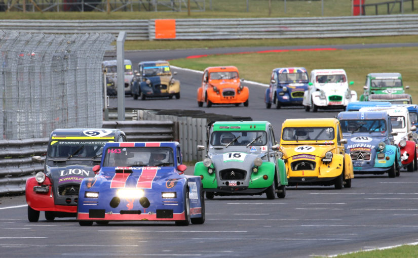 Pete Sparrow crowned champion as 2CV Championship stars at Snetterton