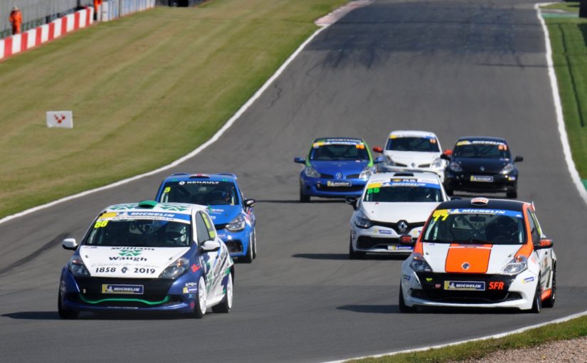 Trio of championships star at Donington Park