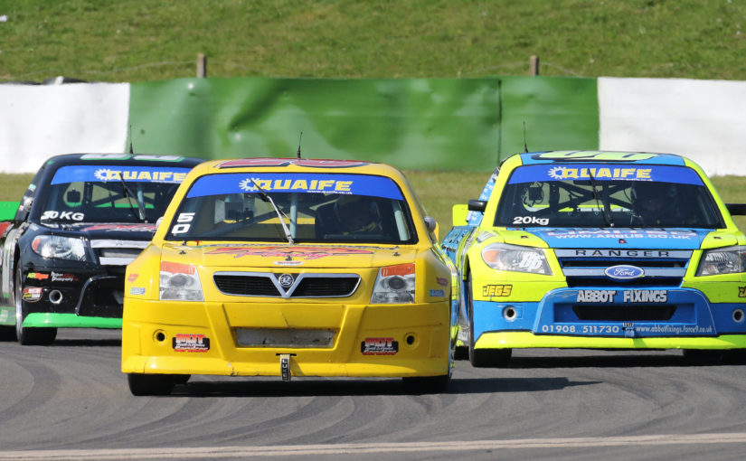 BARC championships head north for Croft crescendo