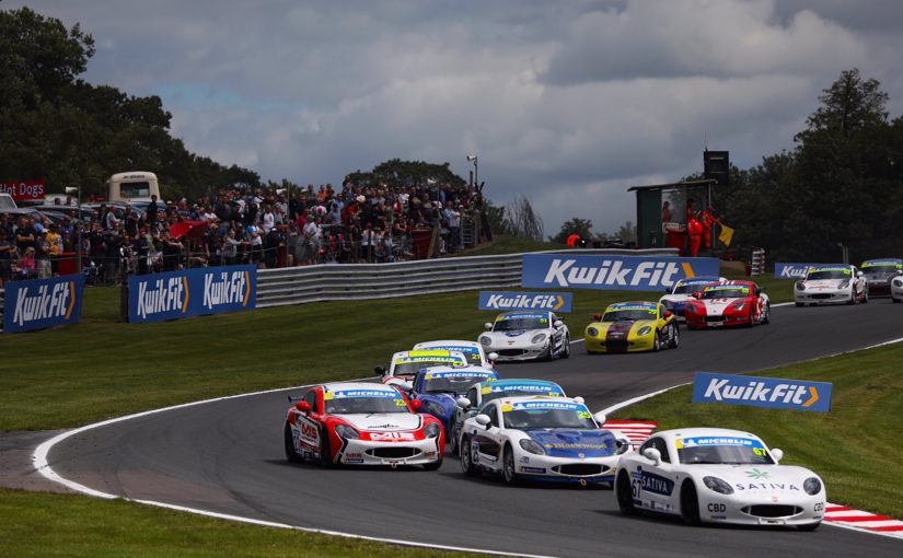 James Hedley holds Ginetta Junior title advantage heading into season finale