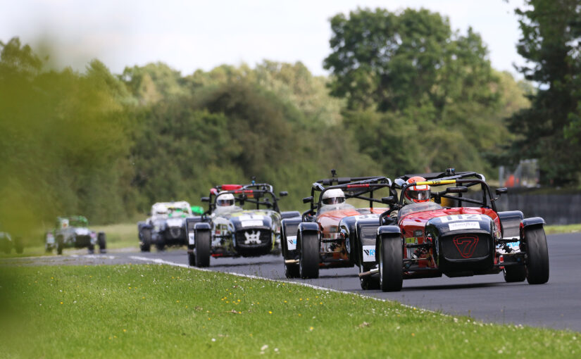 BARC championships serve up scorching weekend of racing at Croft
