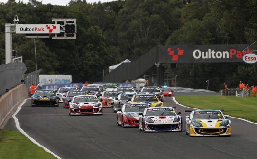 Mixed weather conditions add to the Oulton Park spectacle on TOCA support package