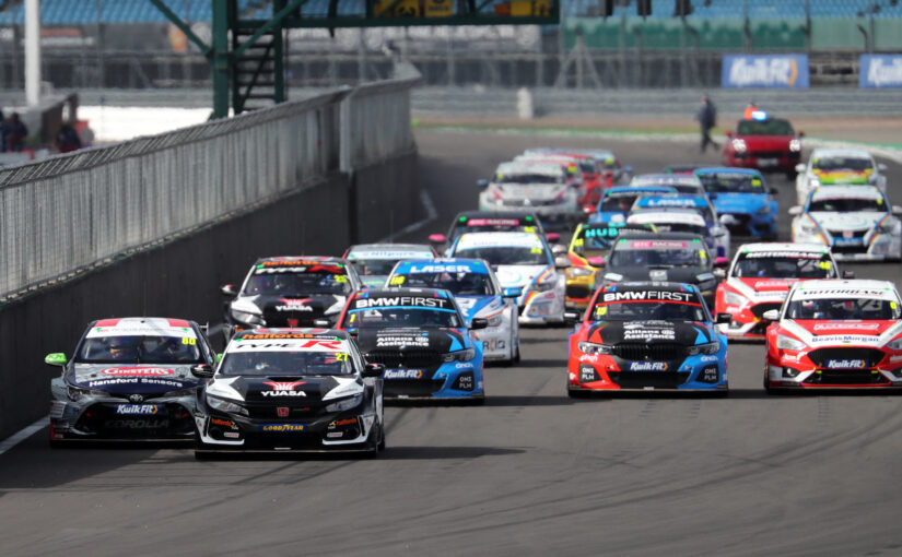 BTCC produces sensational day of racing at Silverstone