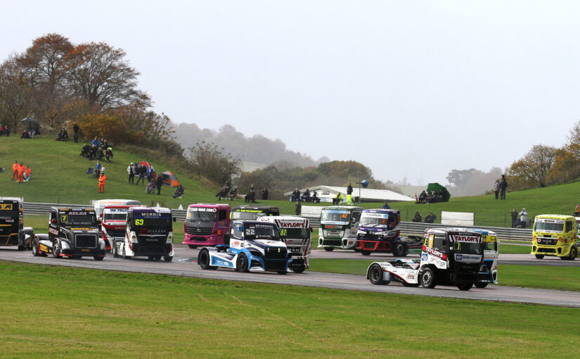 Blockbuster BTRA headlines Thruxton weekend