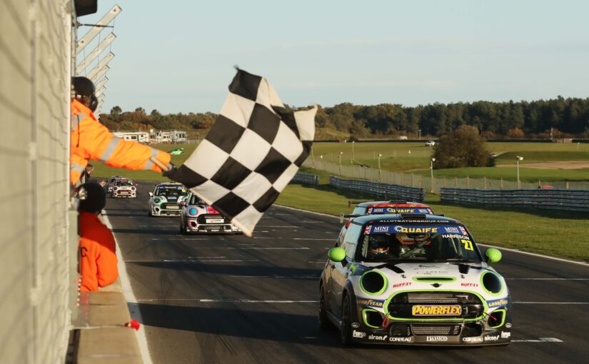 2020 Season Review: Quaife MINI CHALLENGE