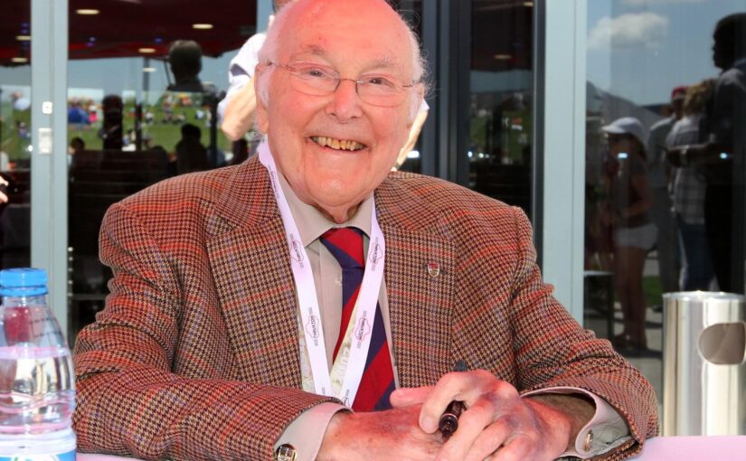 Magnificent Murray! BARC pays tribute to Murray Walker OBE
