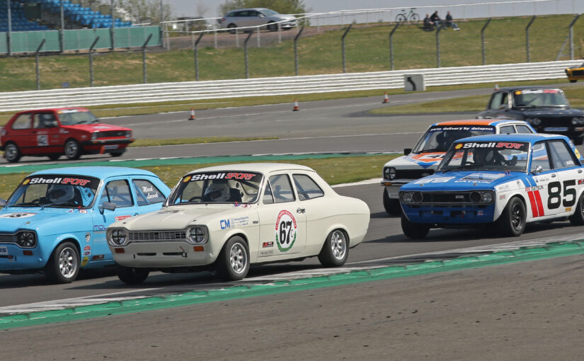 BARC revved up for bank holiday tin top thriller at Donington Park