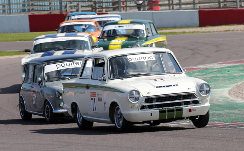 Donington Park delivers scorching BARC bank holiday spectacular