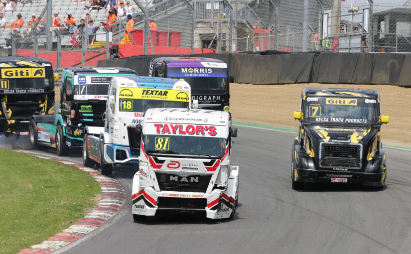 Thruxton revved up for inaugural Convoy on the Plain spectacle