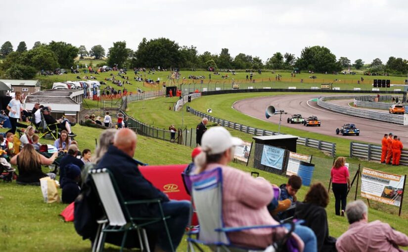 Convoy on the Plain delivers Thruxton thriller