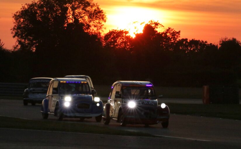 Team Toyshed score famous Classic 2CV Racing Club 24-hour victory at Snetterton