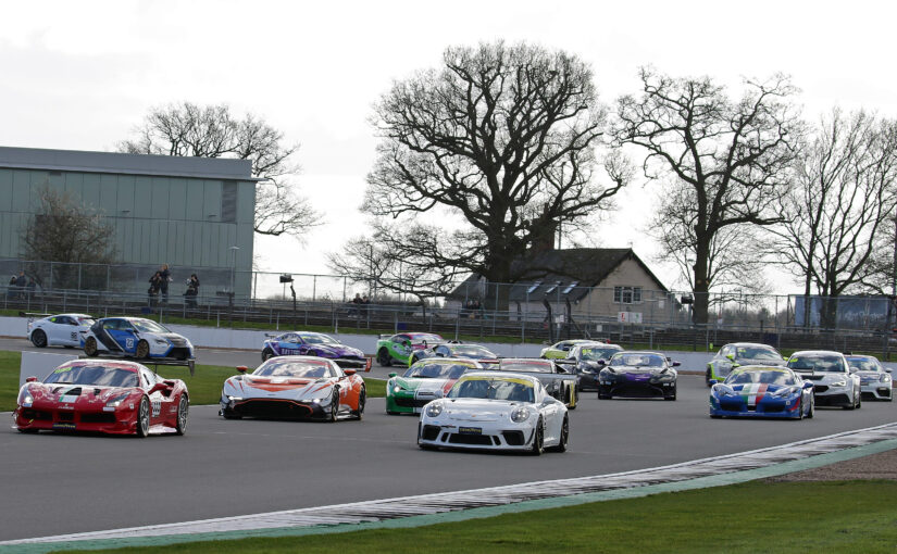 BARC kicks off 2022 season in style at Silverstone