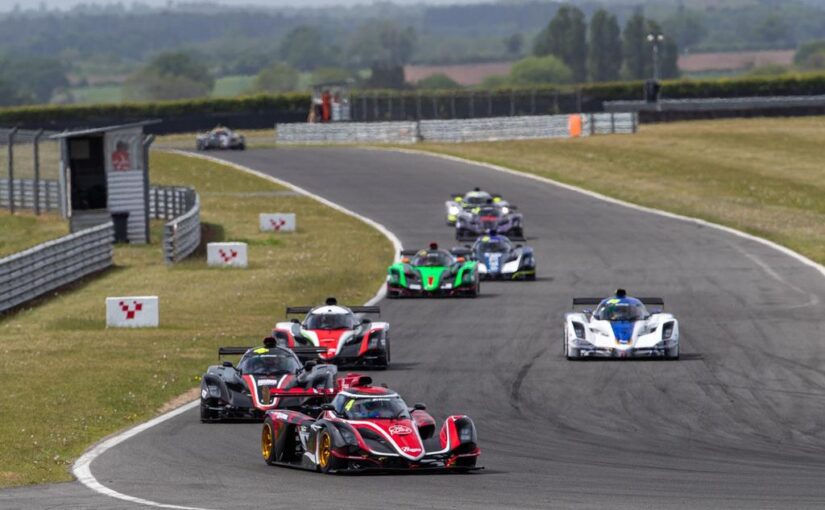 BARC enjoys fun in the sun at Snetterton