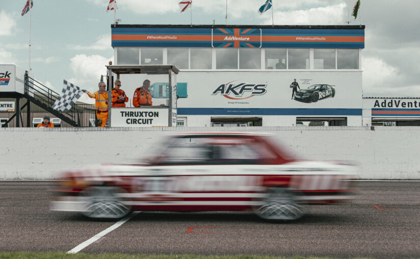 Thruxton steps back in time for spectacular Historic meeting