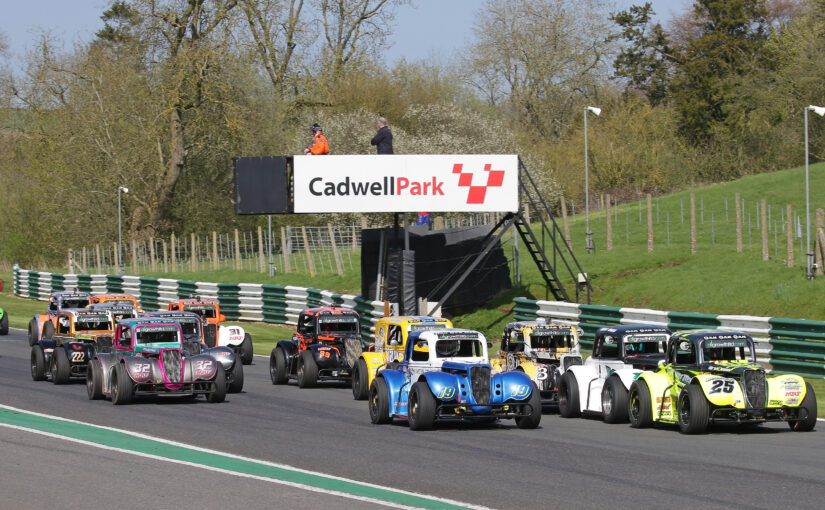 BARC delivers Cadwell Park cracker of a weekend