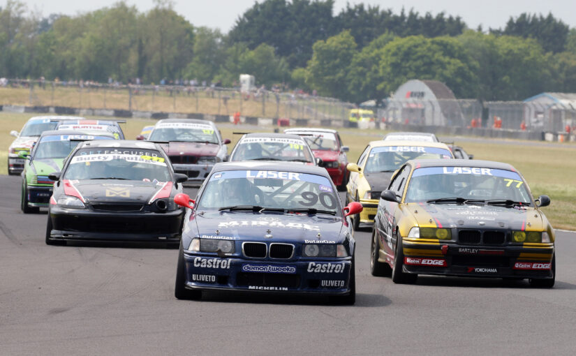 Classic Touring Car Racing Club headlines scorching Castle Combe Summer Spectacular