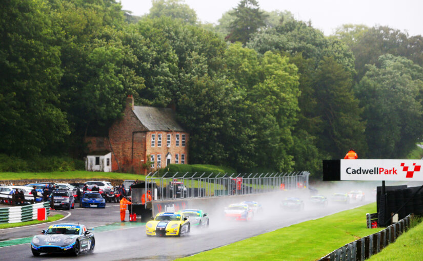 Reigning Champion Colin White Continues In Ginetta GT4 SuperCup