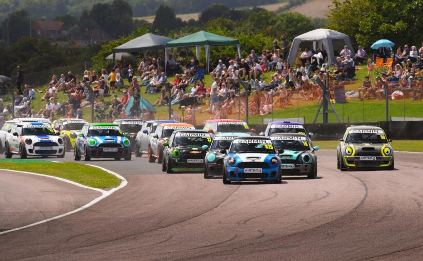 MINI CHALLENGE Clubsport poised for inaugural ‘enduro race’ at Donington Park