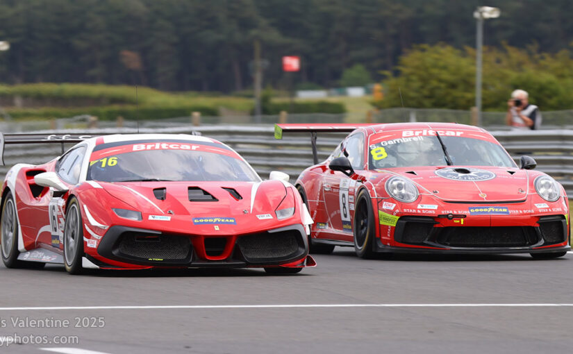 Britcar Endurance and Coupe Cup enjoy Super Sarturday at Snetterton