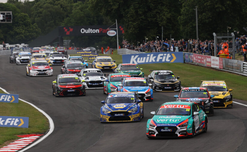 BTCC closes out first half of the season in style at Oulton Park
