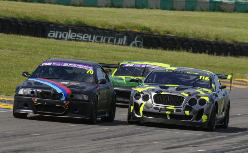 Capacity grid poised for CNC Heads battle at Oulton Park