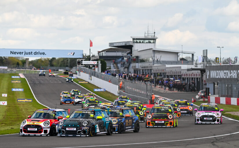 Terrific TOCA supports shine at Donington Park