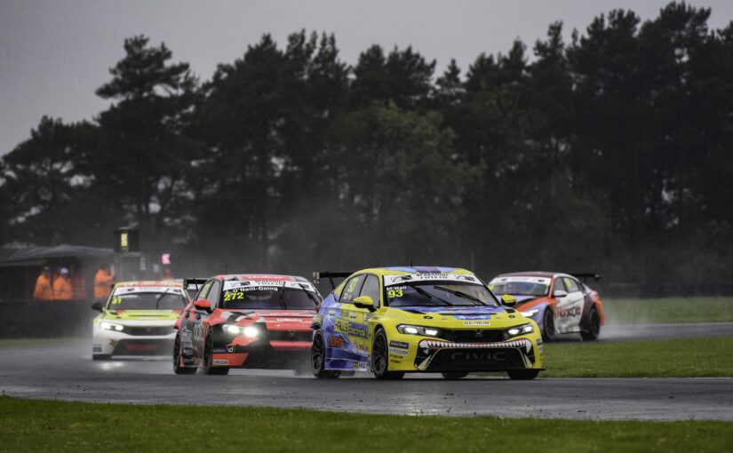 Speedfest North meeting delivers all-out action at Croft
